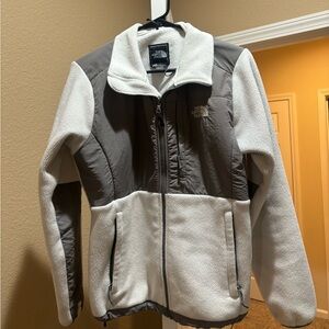 Women’s The North Face Fleece Full Zip Jacket